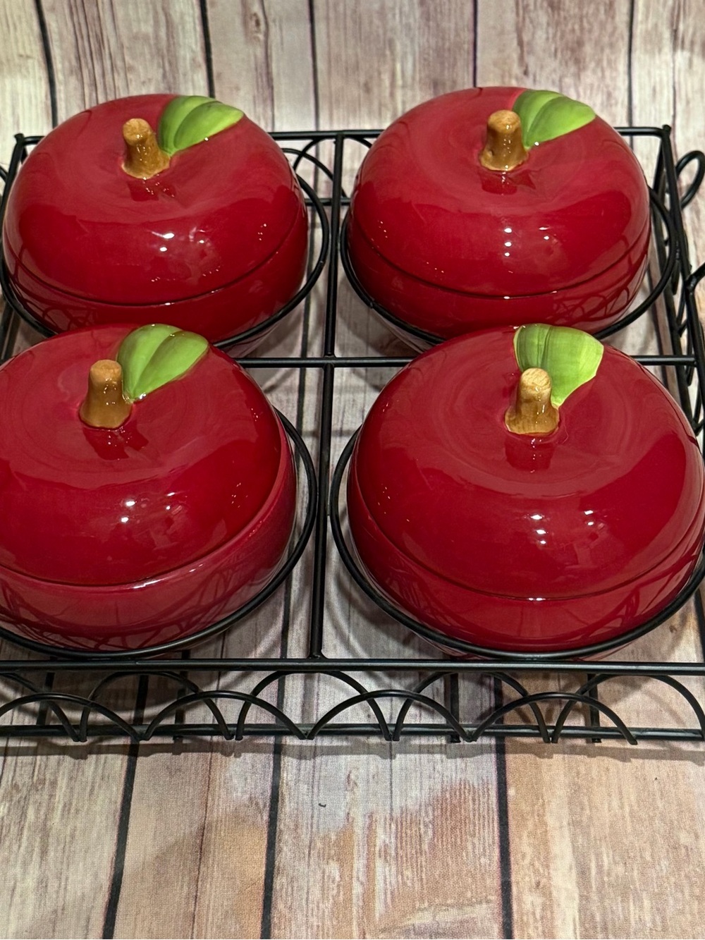 Temp-Tations Red Apple Ceramic Covered Bowls with Green Leaf Accent Overwear